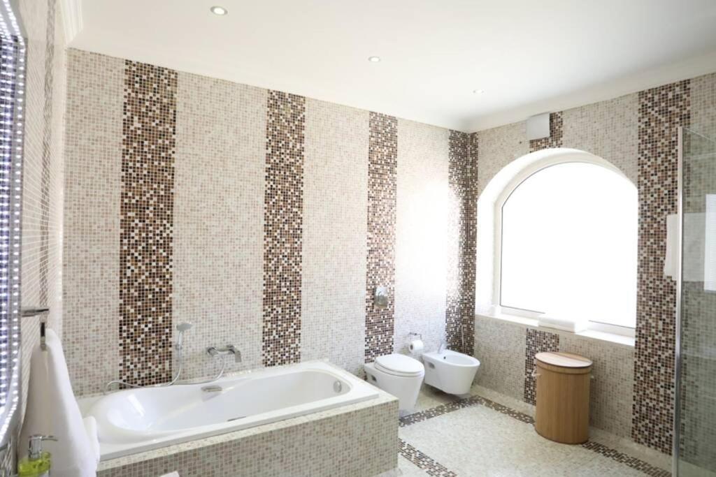 Villa Sea Breeze Sweimeh Extérieur photo
